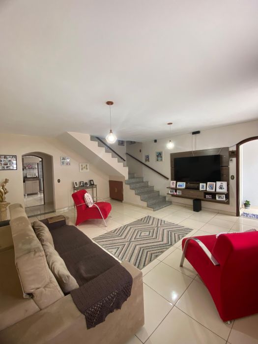 Casa - Venda - Parque Rodrigo Barreto - Arujá - SP