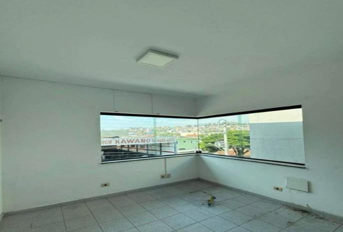 Sala Comercial - Aluguel - Jardim das Cerejeiras - Aruj - SP